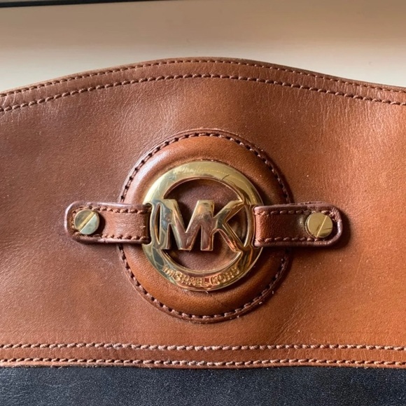 Michael Kors Stockard Boots - Picture 7 of 10